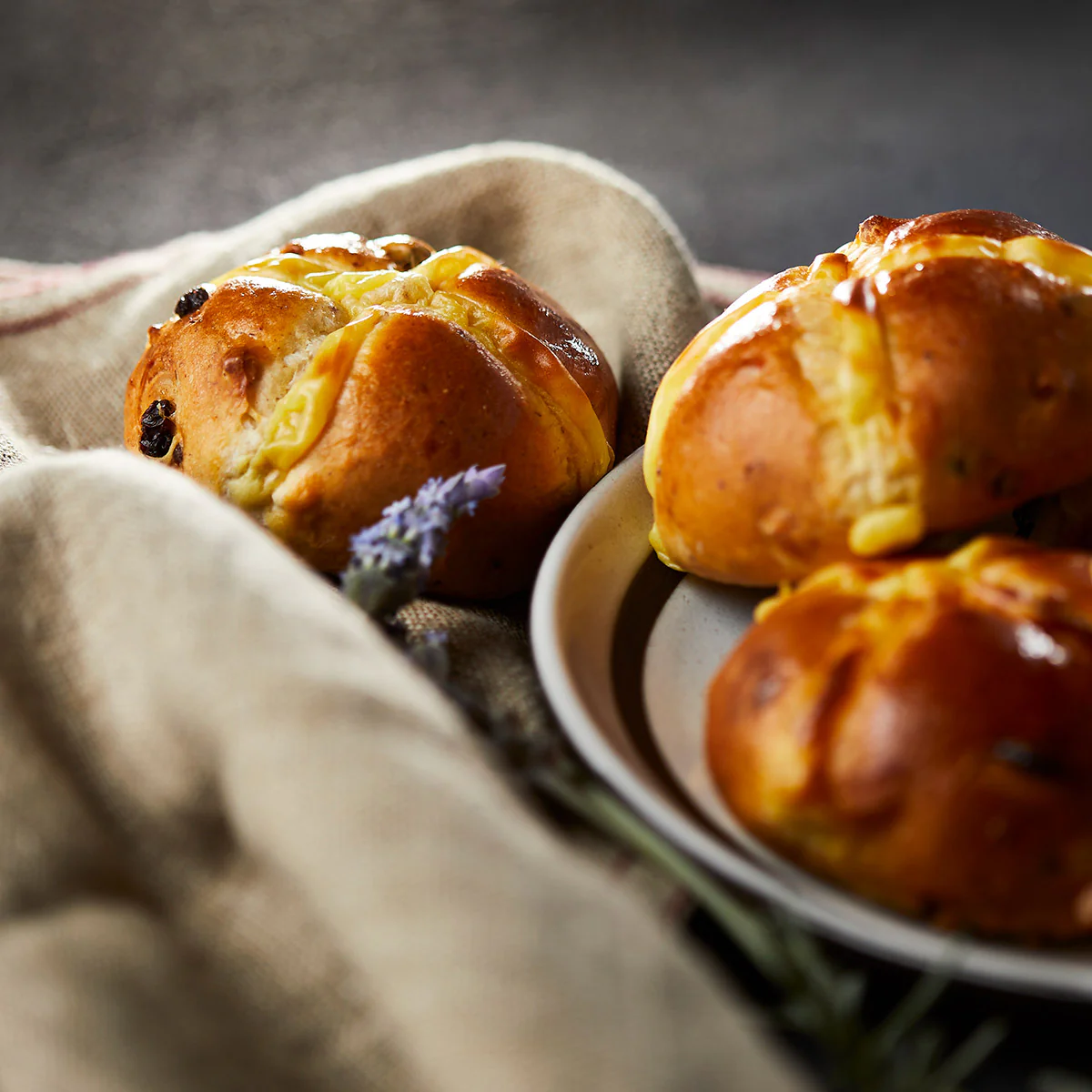 Hot Cross Buns (Box of 12) - Image 3