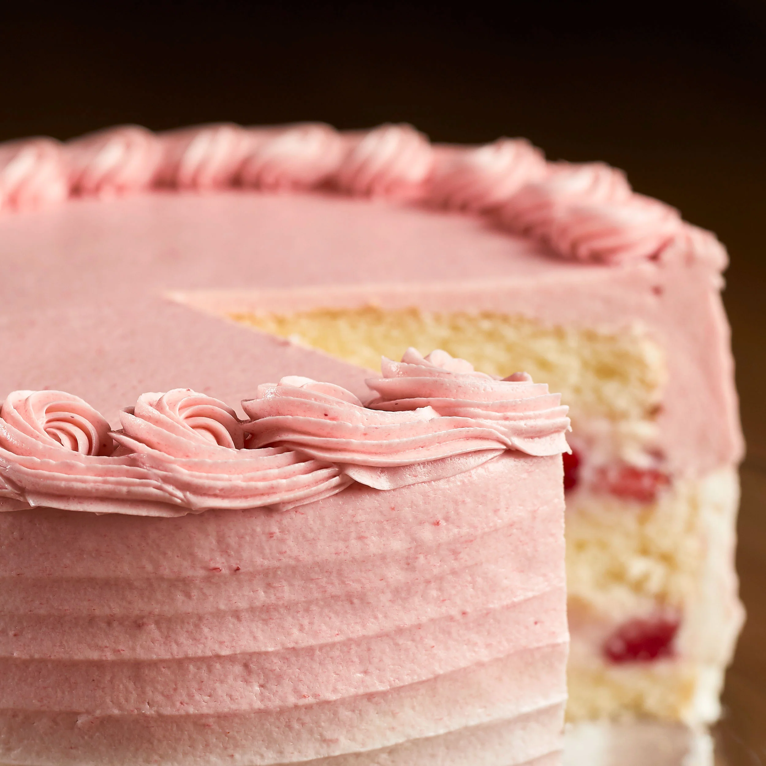 Strawberry Cake - Image 4