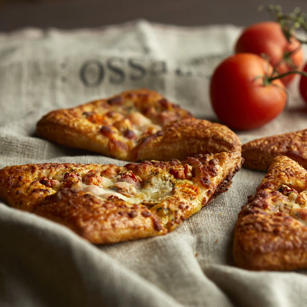 Tomato Pizza Croissant - Image 4